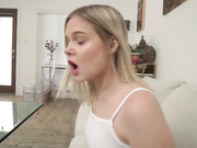 白嫩少女做爱骑乘大鸡巴运动高潮声音尖叫