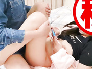 爆奶妹纸正在玩《王者荣耀》被男友拉揉奶啪啪边玩边被怼操