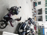 猥瑣達人街頭尾隨美女進公共廁所拍攝尿尿 貌似有個豐滿富姐被拍了兩次 露臉高清