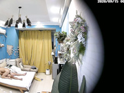 主題酒店情趣房拍攝到的猥瑣大叔和漂亮情人偷情啪啪 舔逼熱身女上騎乘後入幹得高潮不斷 露臉高清