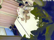 主題酒店情趣房拍攝到的大學生情侶開房愛愛 邊操邊探討性方面的事兒 露臉高清