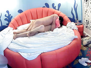 情趣酒店拍攝有點實力的老領導私會大奶情人 抓著兩個大咪咪幹得啪啪直響 完事後貌似還未滿足啊 露臉高清