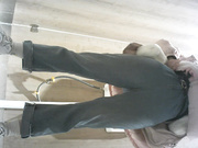 最新流出國內廁拍大神潛入某商場全景偷拍各式美女少婦如廁噓噓 貌似有個高冷JK紅毛衣絲襪妹子臉都凍紅了 4K超清原版