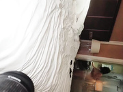 精品推薦 極品私房模特酒店超大尺度私拍 穿著情趣黑絲網襪被攝影師潛規則玩穴 貌似被操多得黑了 原版高清