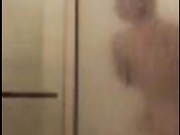 健身房认识的寂寞美骚妇老公出差视频洗澡尿尿掰穴勾引我