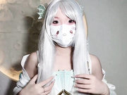 雪糕妹妹-穿着COSE装被哥哥按在地上狂操，只见我穿着cose装，我将哥哥的内裤脱下，哥哥的肉棒直接竖了起来