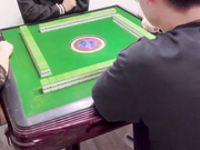 【精品乱伦】❤️周末去丈母娘家打麻将她居然在赌桌上用脚挑逗牌友走后我把丈母娘按在麻将桌上无套内射无水印高清版