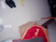 【真实乱伦】爸妈睡着后半夜拉着妹妹天台做爱，用我17CM的大鸡巴操她的小嫩紧逼逼，嘴太小龟头都晚勉强含进去，排卵期射了一屁股