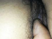 真实自拍 大半夜睡不着，起来玩穴！