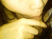 可爱小女友被窝里展现一流口技 看着都这么刺激 难找一定爽死了