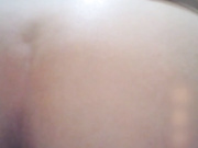 高级写字楼女厕偷拍性感黑蕾丝内裤美眉逼里还吊了根绳子