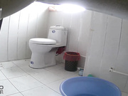 屌丝房东真聪明为了偷拍女房客嘘嘘居然把360摄像头放洗手盆下面角度刚刚好