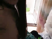 比小姐还内个的骚女主播在深圳只要刷跑车就能约炮羞涩的小鲜肉炮友在浴室干她浪叫