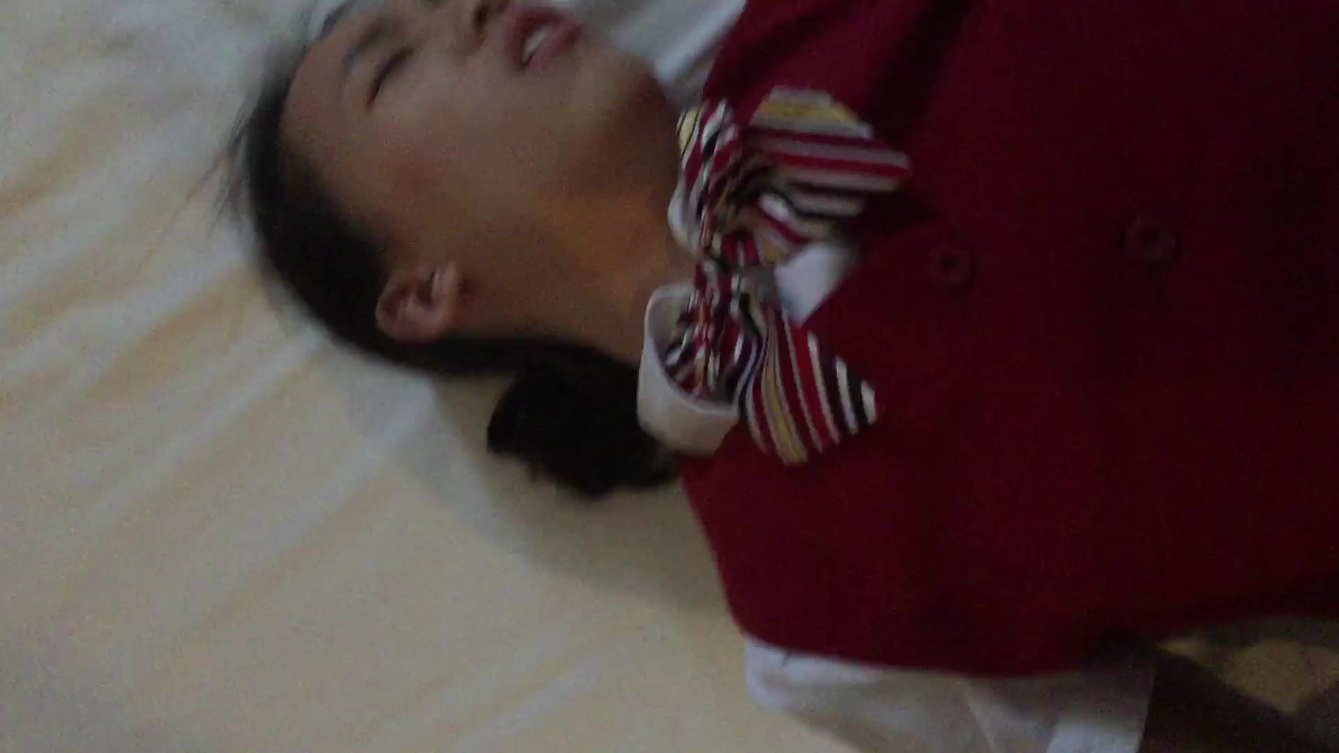 百度云盘最新流出某航空公司空姐与男友酒店激情视频和生活照1080P高清无水