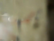 窗外偷拍刚下班的美乳打工妹洗澡妹子貌似对红色内裤情有独钟换下来那条透明的比较性感