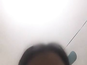 对白有趣的漂亮小媳妇两口要直播造人不争气的老公忙着喝两盅被踹