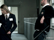 【剧情之王】性感黑丝女狱警丽贝卡寂寞难耐勾引警卫狱房外激情啪啪 多姿势爆操真刺激 超唯美 高清1080P原版