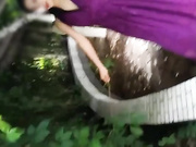 嫩模不好混，小树林野战，拍写真拍完还要给导演吹箫草逼