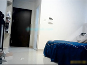 C仔4月最新作品邀网友一起2V2 4P震撼来袭.超性感漂亮的长腿高跟双胞胎被2人换着轮流干,太漂亮了,网友没忍住提前射了！