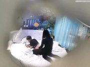 时尚气质的大学美女酒店和久未见面的情人啪啪,美女坐在大屌上用力摇摆,感觉鸡鸡越来越大受不了了求男的干她!