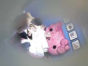 精品推荐小旅馆哈喽KT圆床偷拍脸部貌似有伤男草逼闹出的动静有点大啪啪的响