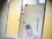 试衣间暗藏摄像头偷拍美女一个接一个来换衣服,肉乎乎的小奶子看的人直咽口水