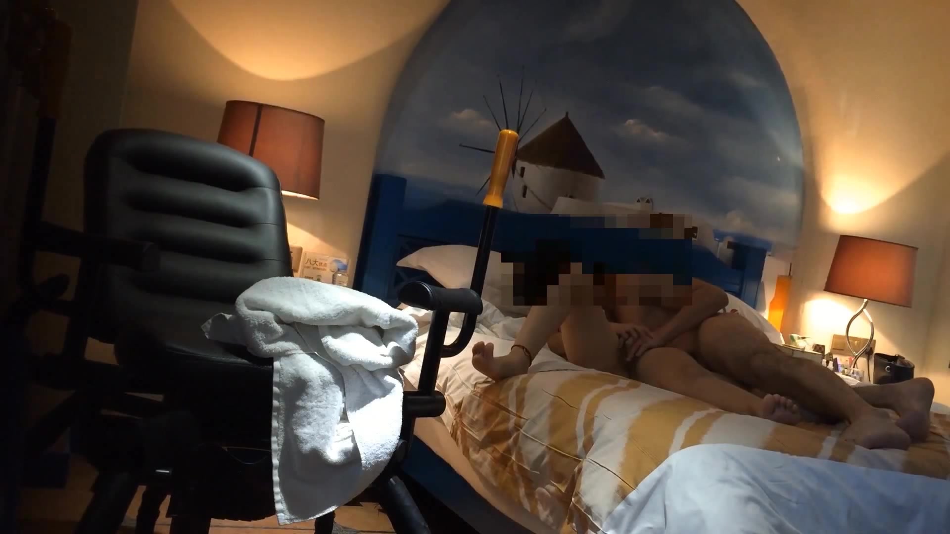 欧派情趣宾馆爆操极品黑丝小情人 爆裂黑丝 漂亮美乳 性爱椅玩到床上 淫荡浪叫完美露脸 高清1080P原版收藏