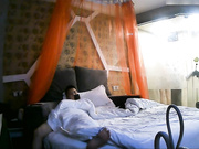 清纯漂亮的长腿美女刚到酒店房间异地男友就迫不及待的要操她,有点害羞跑到洗手间又被拉出来按在床上干!