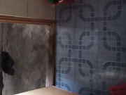 出租屋浴室針孔攝像頭拍攝個子不高的白嫩打工妹洗澡更衣 雪白肌膚堅挺美乳絕對誘惑 高清完整版