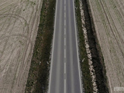 【奇幻猎奇】三美女户外春游被蒙面性狂人挨个抓住暴力虐操  大屌无套抽插三穴全开 女孩外出要当心啊 高清1080