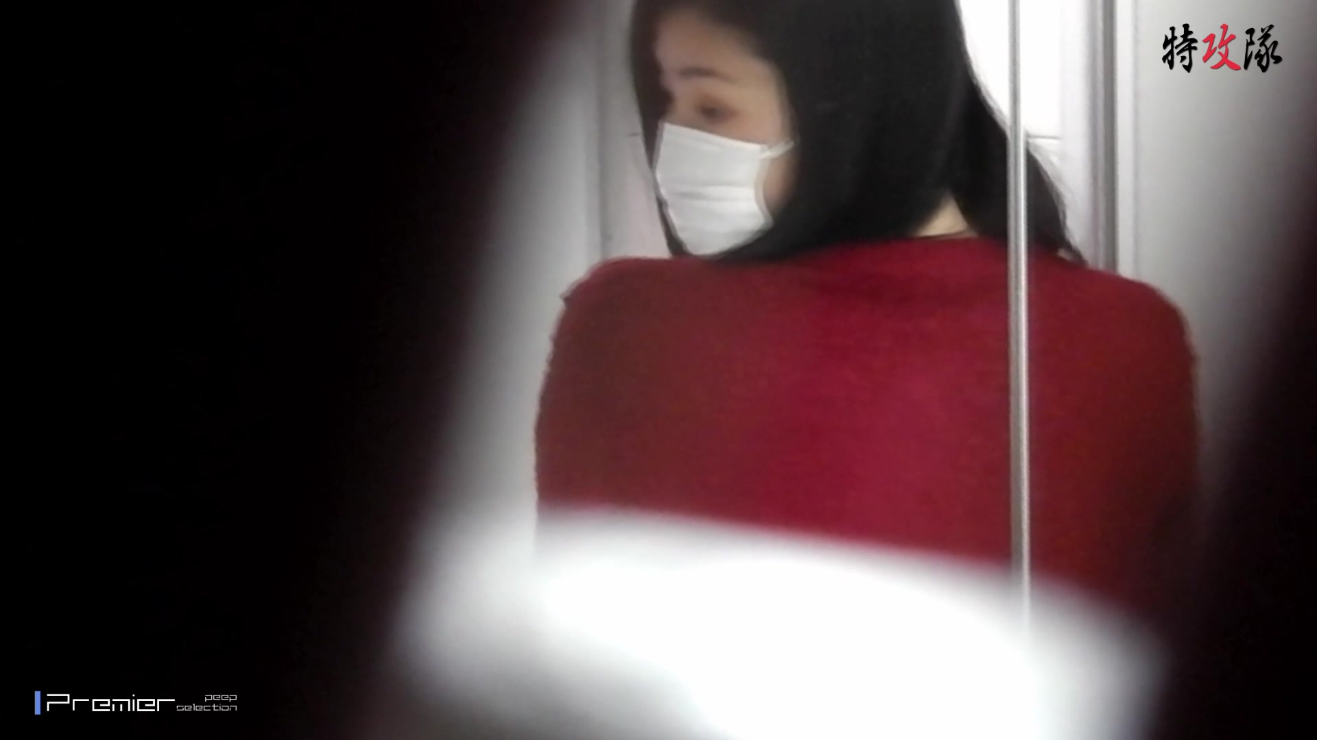 2020最新流出蹲守公共女衛隔間拍攝多位年輕漂亮美眉如廁 雪白大屁股看得讓人欲火焚身 1080P超清原版