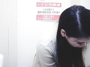 【最新盜攝】潮流商場公共女廁坐廁偷拍各式美女噓噓 性感透明蕾絲內褲前前後後擦得真仔細 720P高清原版