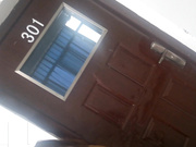 大陸牛人潛入某藝術大學公共衛生間拍攝各式美女如廁 形態各異逼逼一覽無餘誘惑十足 1080P高清