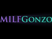 熟妇Gonzo出品-Nina Elle让精液射在大奶子上