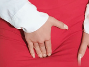 金钱攻势开道下性感亚裔乖乖从命