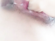 骚不骚你说了算，白丝高跟情趣露脸一多，听着哥哥的指挥来玩弄骚逼，粉穴翘臀无限诱惑，高潮喷水浪荡呻吟