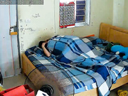 2019最新流出居家夫妻系列-老婆在外面偷人 老公查看手機後一腳踢向老婆的頭 早上打完中午又啪啪 720P高清原版