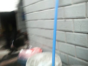 快餐达人城郊路边店邂逅看起来长得还可以的齐头帘大波妹子老规矩边看A片边搞速战速决国语1080P原版