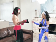 娇小开放女孩和帅哥亲密接吻吃鲍鱼掰开双腿啪啪