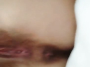 苗条身材口罩妹子红色情趣装道具自慰秀 全裸椅子上道具JJ抽插呻吟 很是诱惑不要错过