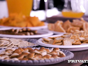 姐妹花和猛男4P性爱大战干菊花淫荡