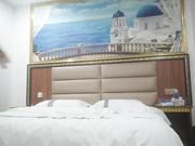 外围女神甜美小姐姐初下水抠粉穴就差点儿高潮