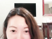 颜值不错御姐美女激情3p啪啪口交大秀十分诱人