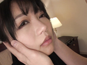 [MDTM-762] 可愛すぎる会社の部下と相部屋ホテルでひたすら朝まで不倫SEXに明け暮れた飲み会終わりの一夜。冨安れおな - 1of5