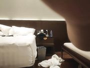 中国人不骗中国人酒店约操眼镜御姐深喉02